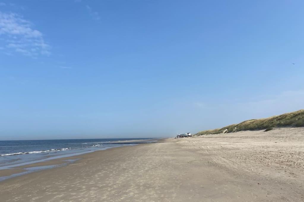 Strandhuisje Freek, 900 M Van Zee En Strand Callantsoog Exteriör bild